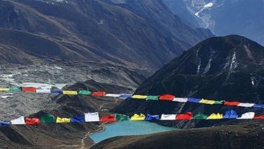 gokyo lake trek